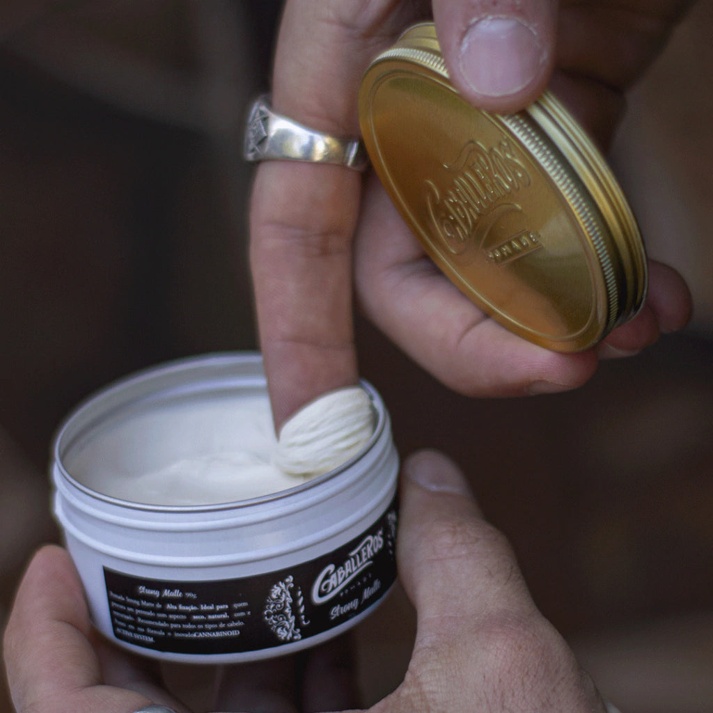 Cera Strong Matte Caballeros - Efeito Seco - Fixação Forte 50g